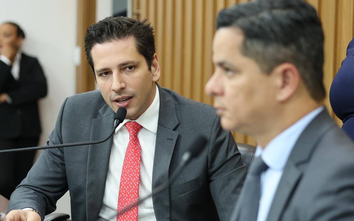 Projeto de lei estabelece regras para cobrança e evita penalidades desproporcionais ao consumidor Projeto de lei estabelece regras para cobrança e evita penalidades desproporcionais ao consumidor