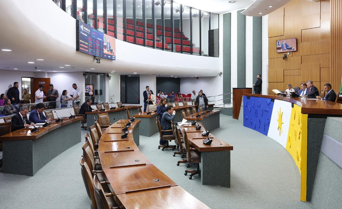 A sessão marcou a abertura do segundo semestre do período legislativo A sessão marcou a abertura do segundo semestre do período legislativo