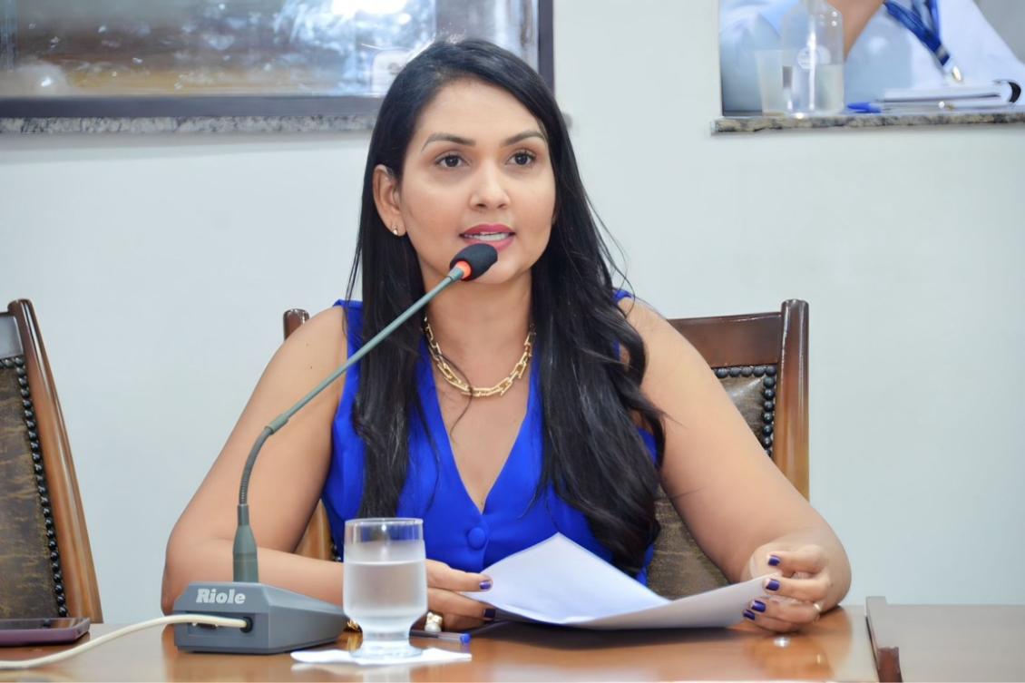 Deputada defende comunicação obrigatória de atendimentos por intoxicação por Metanol Deputada defende comunicação obrigatória de atendimentos por intoxicação por Metanol