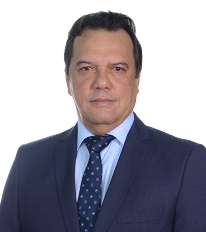 perfil_parlamentar_Fabion Gomes