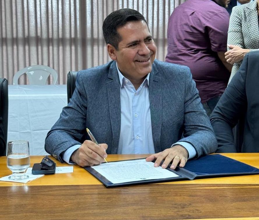 Antes da doação, deputado fez requerimentos, dialogou com governo e prefeitura, e vistoriou a área Antes da doação, deputado fez requerimentos, dialogou com governo e prefeitura, e vistoriou a área
