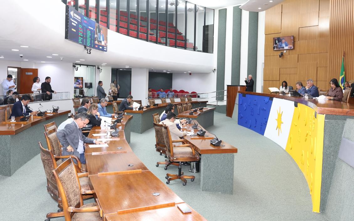 Líderes e membros dos blocos preparam-se para indicar presidência das Comissões Líderes e membros dos blocos preparam-se para indicar presidência das Comissões