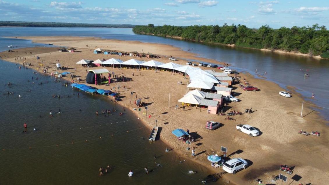 Parlamentar encaminhou recursos para fomentar a temporada de praia de Carrasco Bonito. 