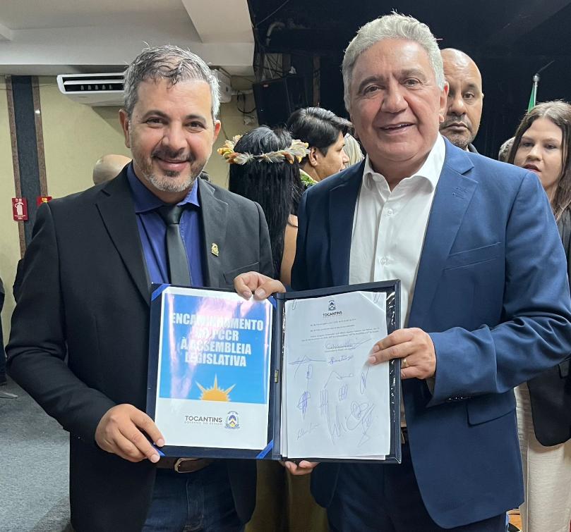 Daremos total apoio aos nossos professores e servidores públicos Daremos total apoio aos nossos professores e servidores públicos