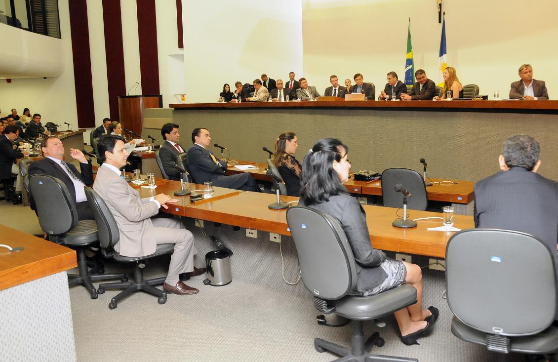Plenário na manhã desta quarta-feira Plenário na manhã desta quarta-feira