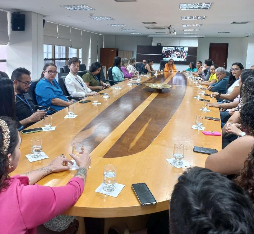 Encontrou aconteceu nesta quarta-feira, na sala de reuniões da presidência