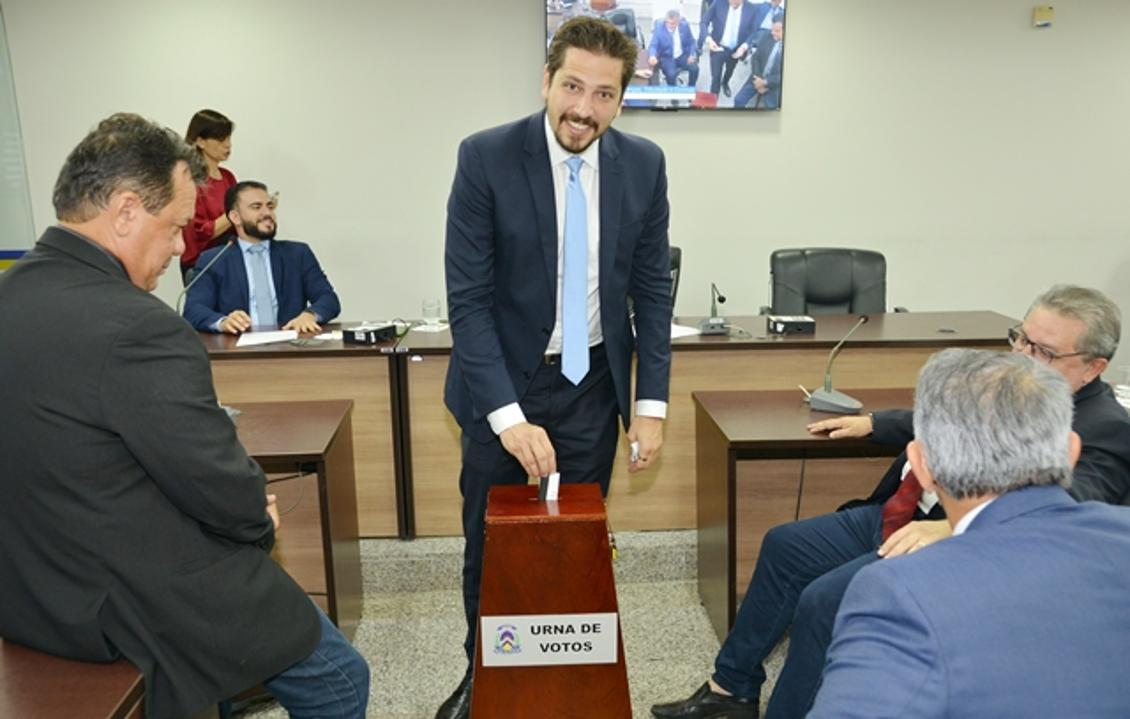 Olyntho Neto foi escolhido por unanimidade e estará à frente dos trabalhos no biênio 2023-2024 Olyntho Neto foi escolhido por unanimidade e estará à frente dos trabalhos no biênio 2023-2024