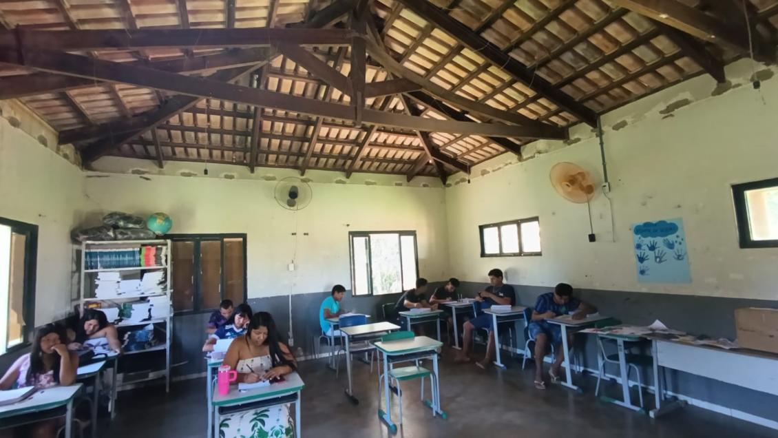 O expediente foi enviado ao governador do Estado e ao secretário Estadual da Educação.