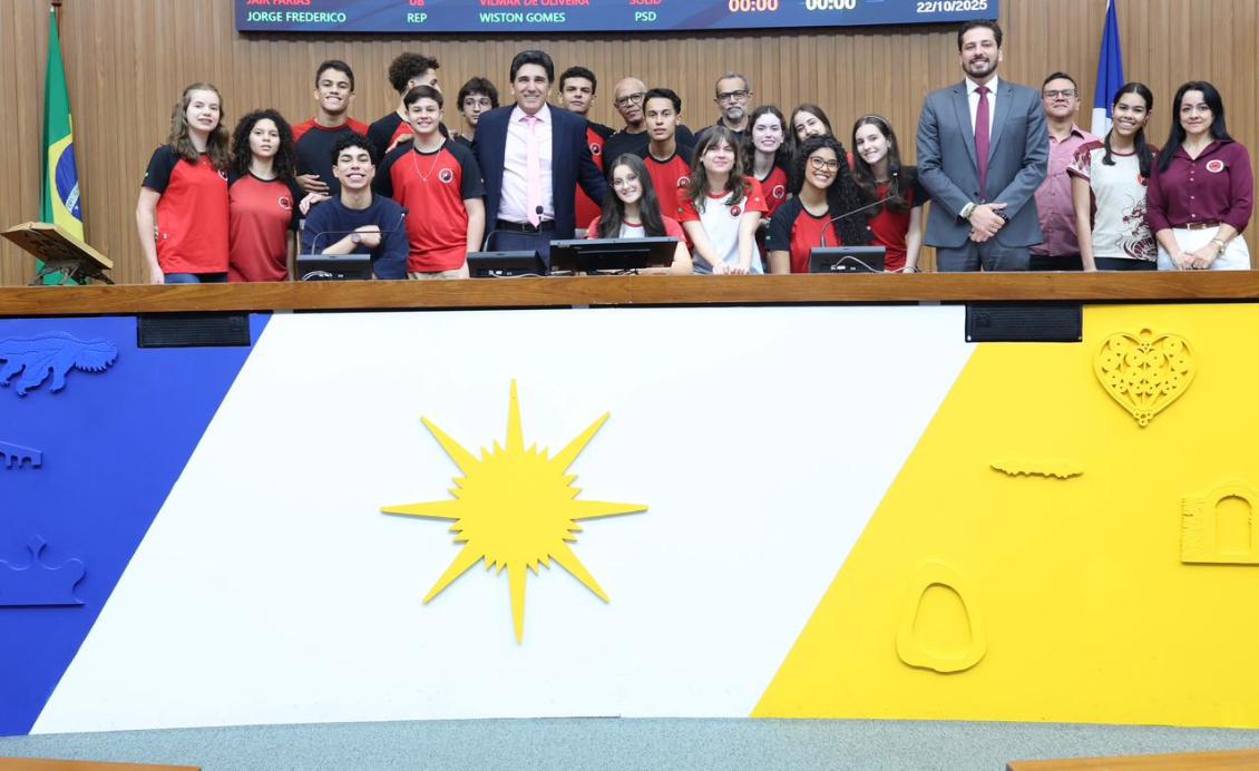 A visita despertou curiosidade e entusiasmo entre os alunos A visita despertou curiosidade e entusiasmo entre os alunos