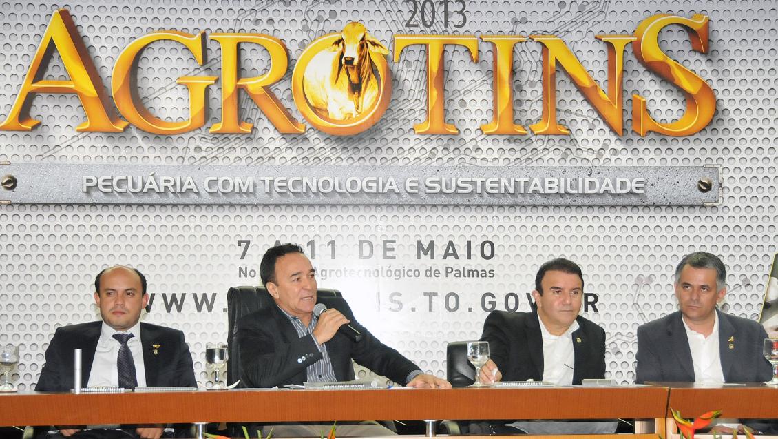 Feira promove anualmente o agronegócio no Estado Feira promove anualmente o agronegócio no Estado