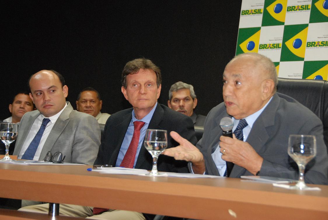Sandoval reconhece importância da pesca para o Tocantins