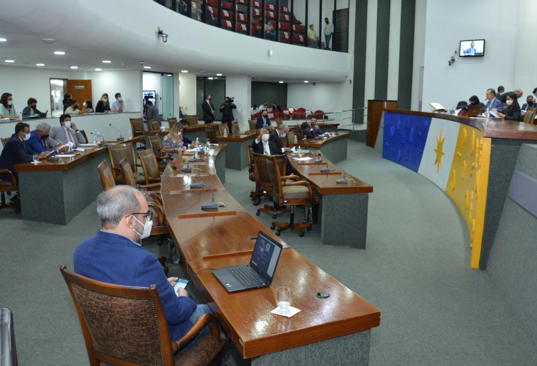 A sessão aconteceu na tarde desta terça-feira, 27