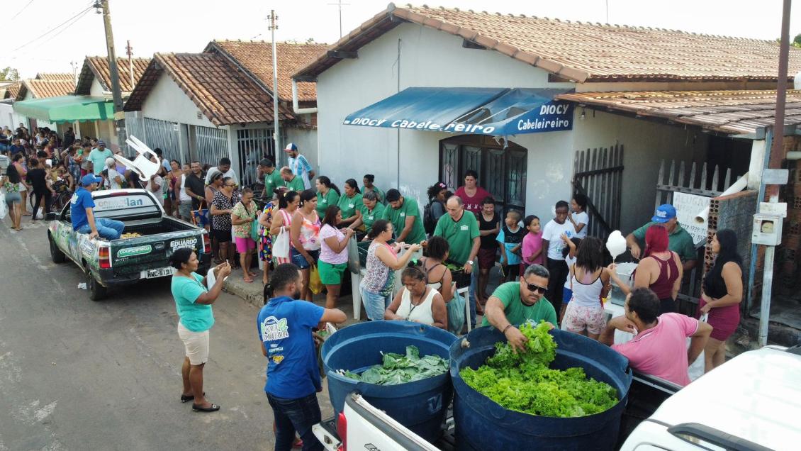 Projeto do dep. Eduardo Fortes atende multidão na Vila São José, em Gurupi