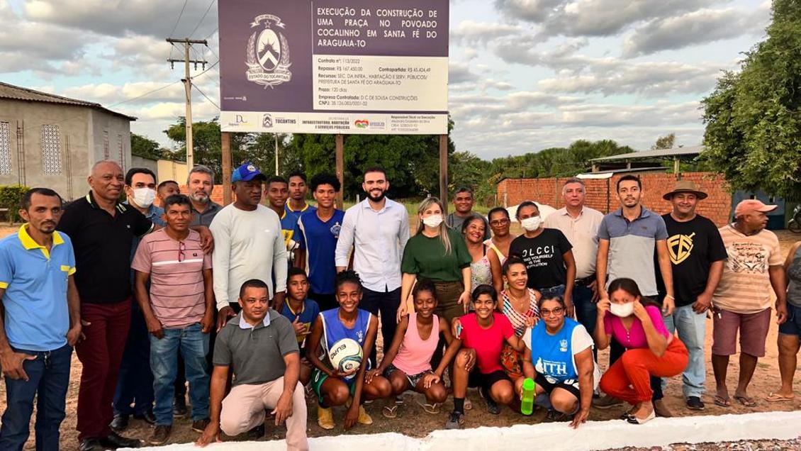 Deputado Léo Barbosa durante evento no Povoado Quilombola Cocalinho 