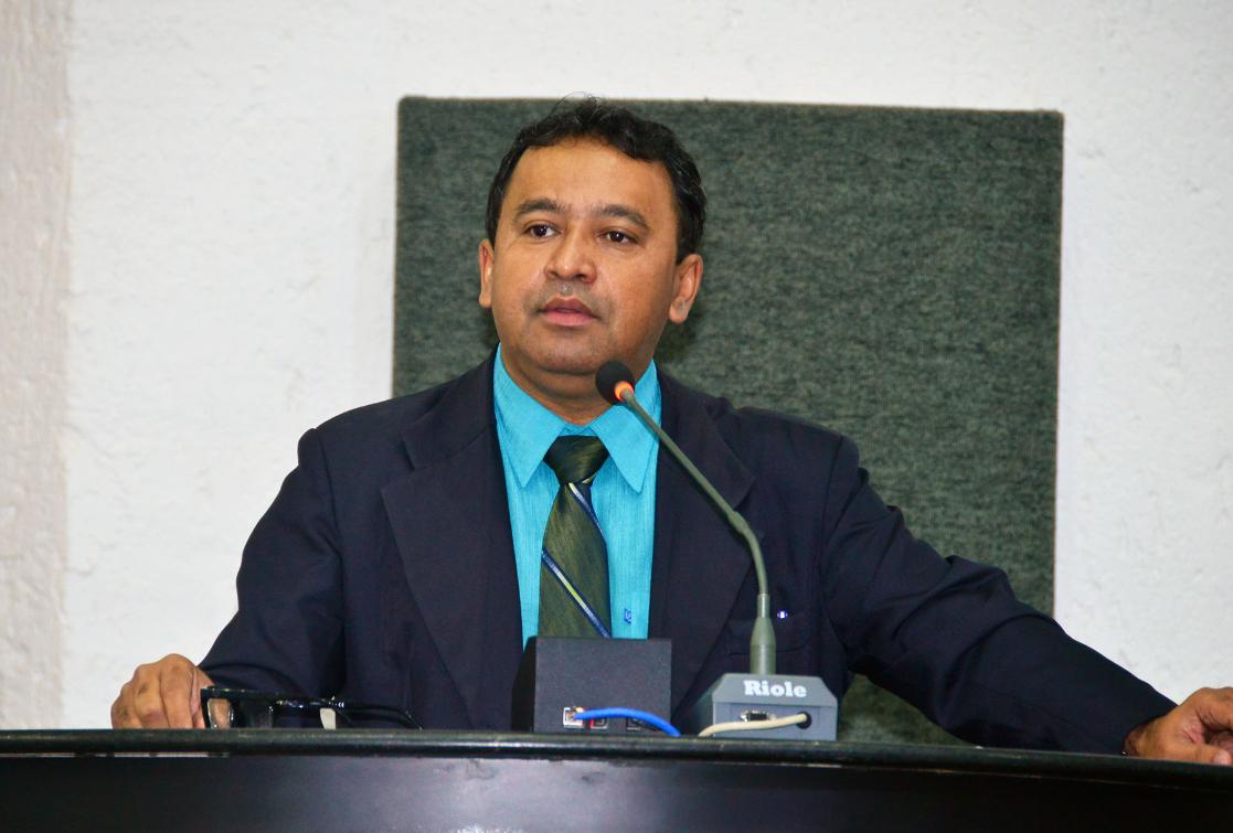 Segundo deputado, 120 mil pessoas vivem abaixo da linha da pobreza no Tocantins. Segundo deputado, 120 mil pessoas vivem abaixo da linha da pobreza no Tocantins.