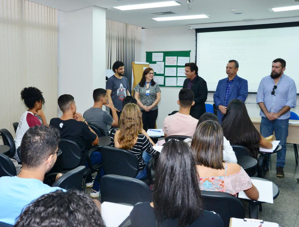 Inscrições para cursinho gratuito darão início na próxima terça feira, 17