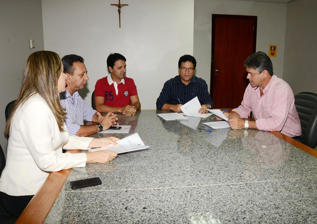 Mesa  nega pedidos de impugnação na eleição indireta