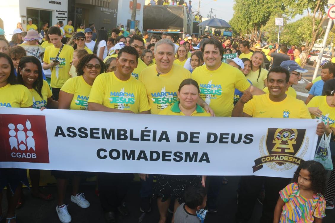 Deputado Eduardo Fortes participa da Marcha para Jesus
