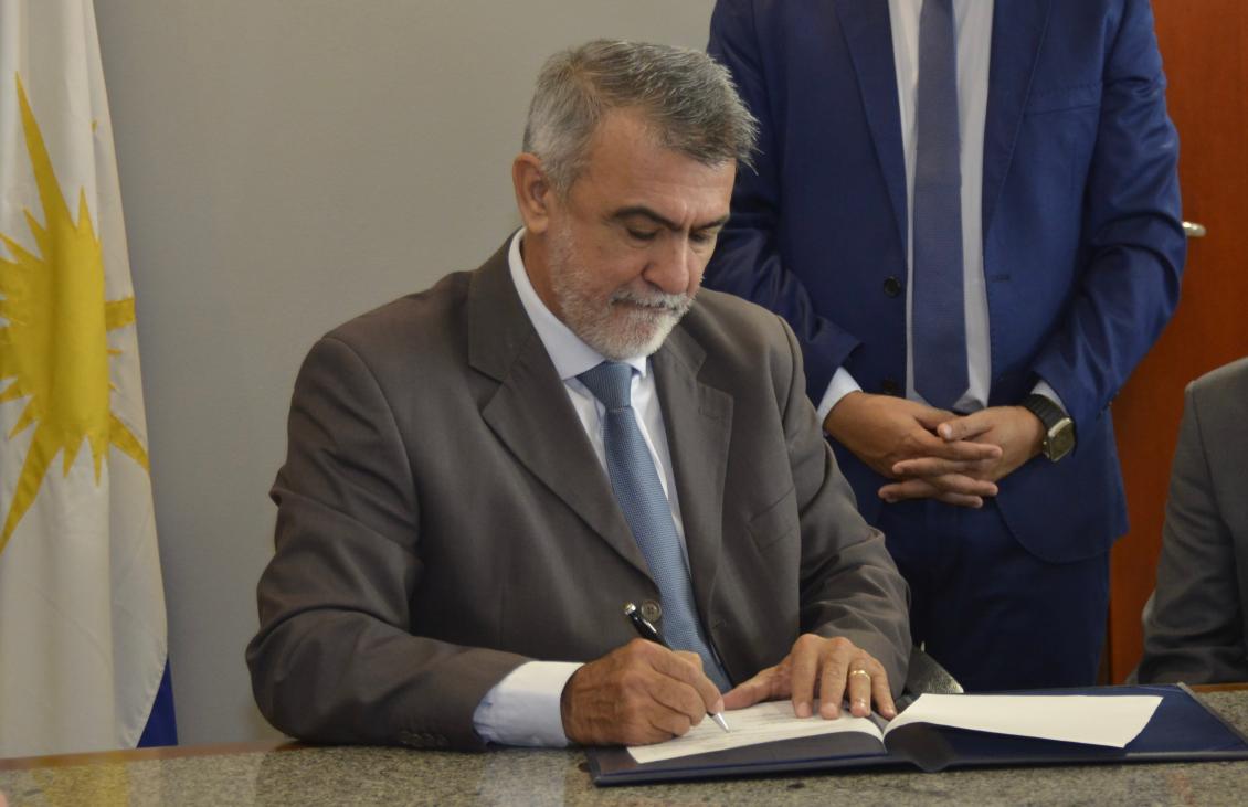 Amélio Cayres destacou, ainda, a atuação de todos os deputados pelo concurso. 