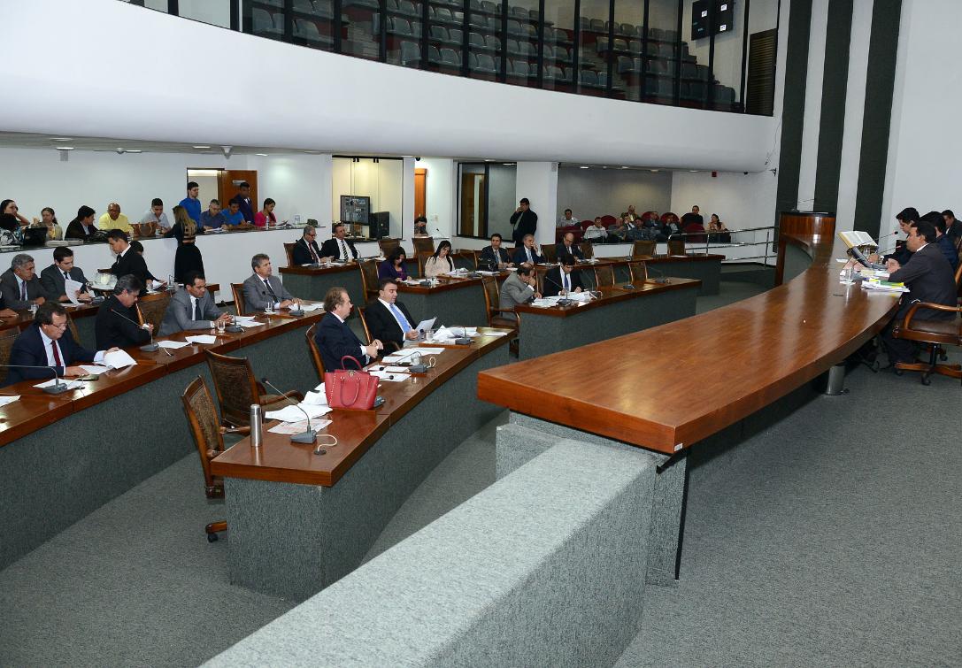 Deputados aprovam pacotão do Governo do Estado