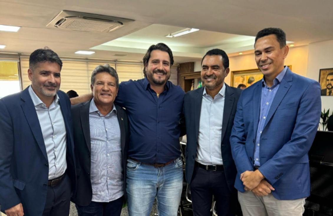 Fortes reforça que o Zoneamento faz parte de um conjunto de ações estratégicas que avançam no TO Fortes reforça que o Zoneamento faz parte de um conjunto de ações estratégicas que avançam no TO