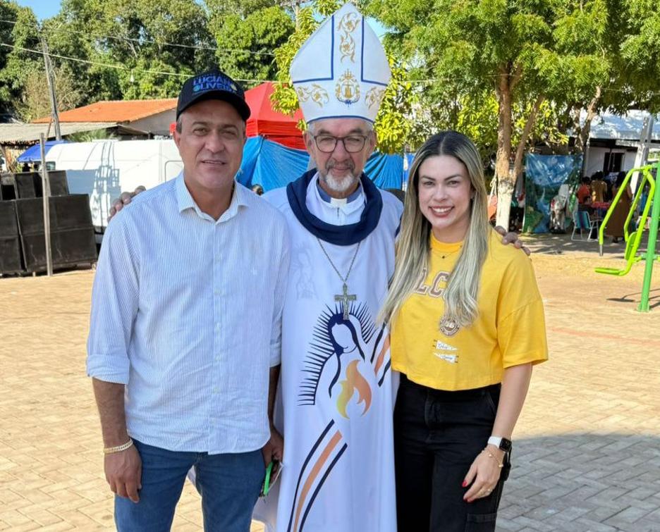 Deputado Luciano prestigia tradicional romaria do Senhor do Bonfim em Araguacema 