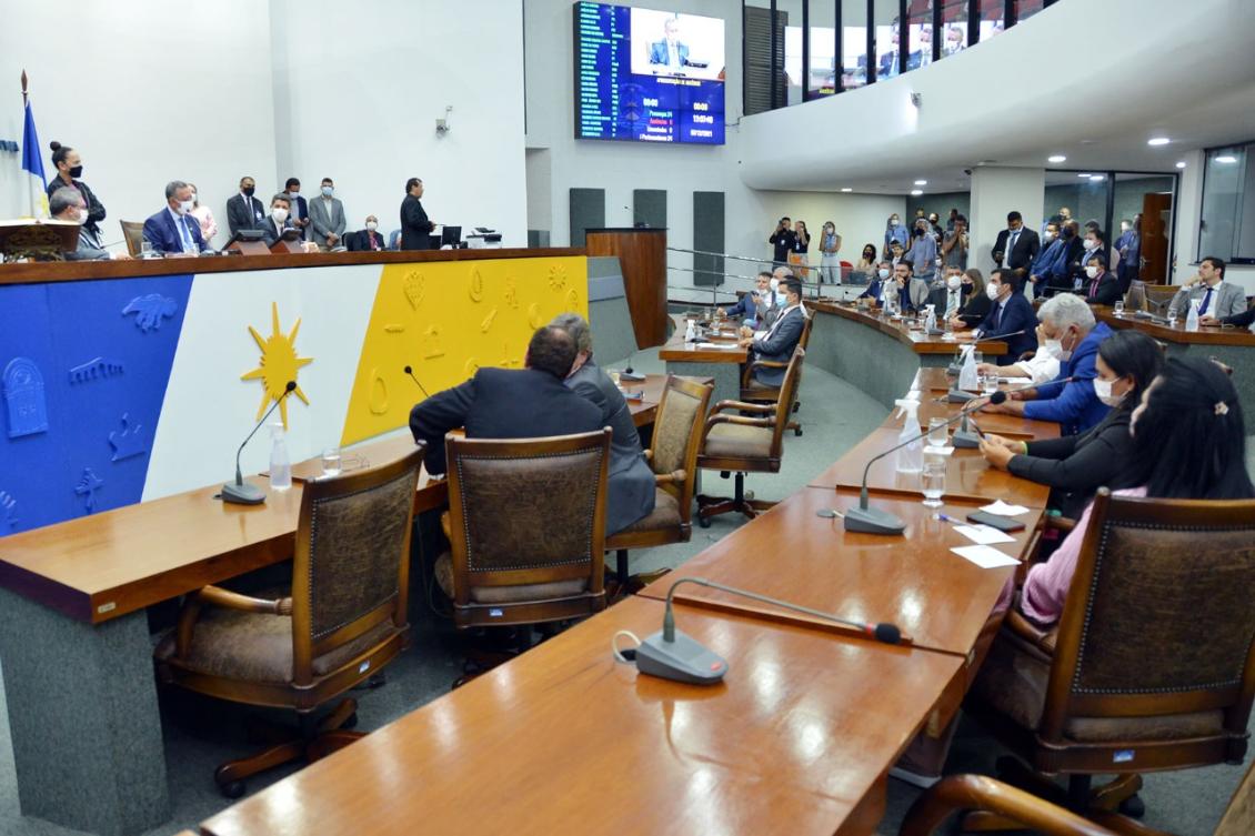 Processo de impeachment é admitido pelo parlamento