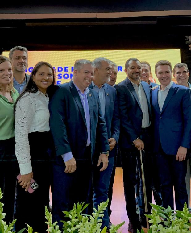 Deputada prestigia lançamento oficial do Minha Casa Minha Vida no Tocantins