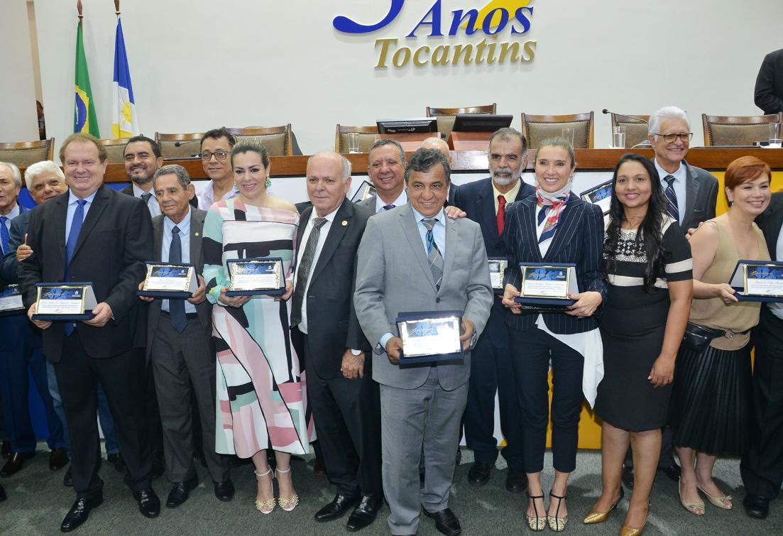 Governador e outras 39 personalidades foram alguns dos homenageados Governador e outras 39 personalidades foram alguns dos homenageados