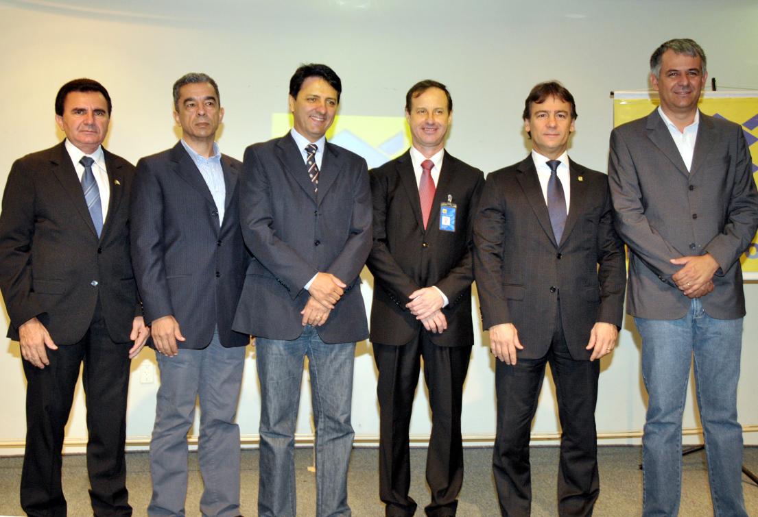 José Geraldo prestigia posse de Superintendente José Geraldo prestigia posse de Superintendente
