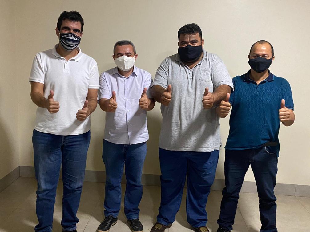 Reunião aconteceu na noite da última segunda-feira, 14, convenção acontece na quarta Reunião aconteceu na noite da última segunda-feira, 14, convenção acontece na quarta