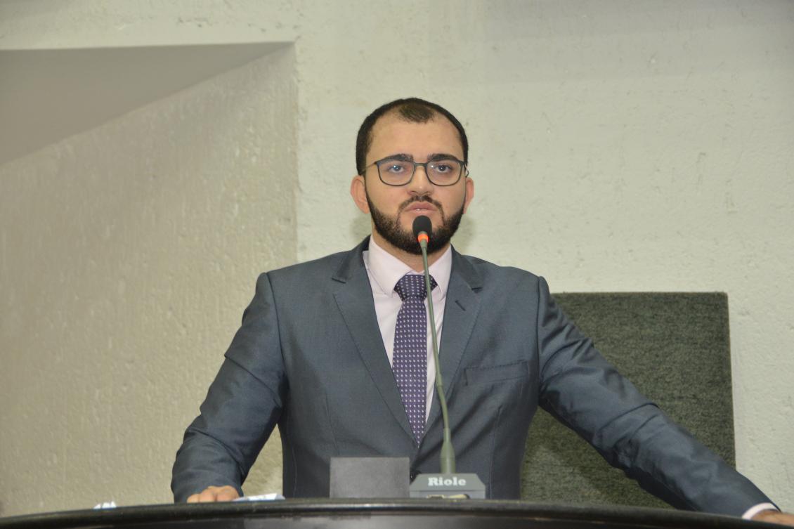 Léo Barbosa solicita implantação de Colégio Militar em Taquaralto Léo Barbosa solicita implantação de Colégio Militar em Taquaralto