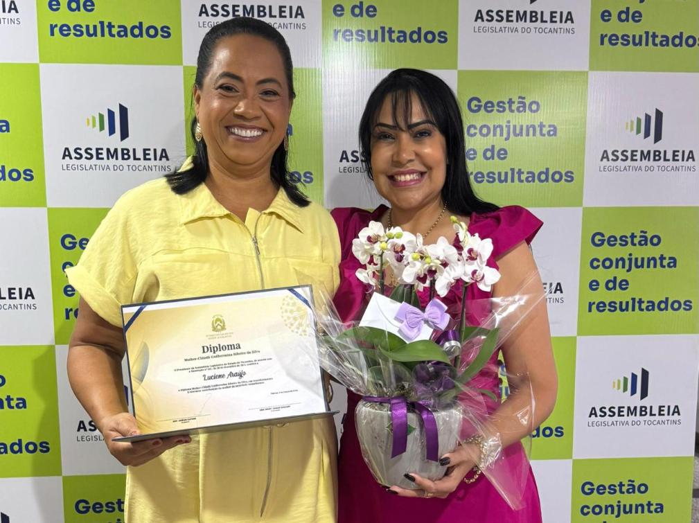 Deputada Janad destaca liderança feminina e homenageia prefeita de Jaú do Tocantins