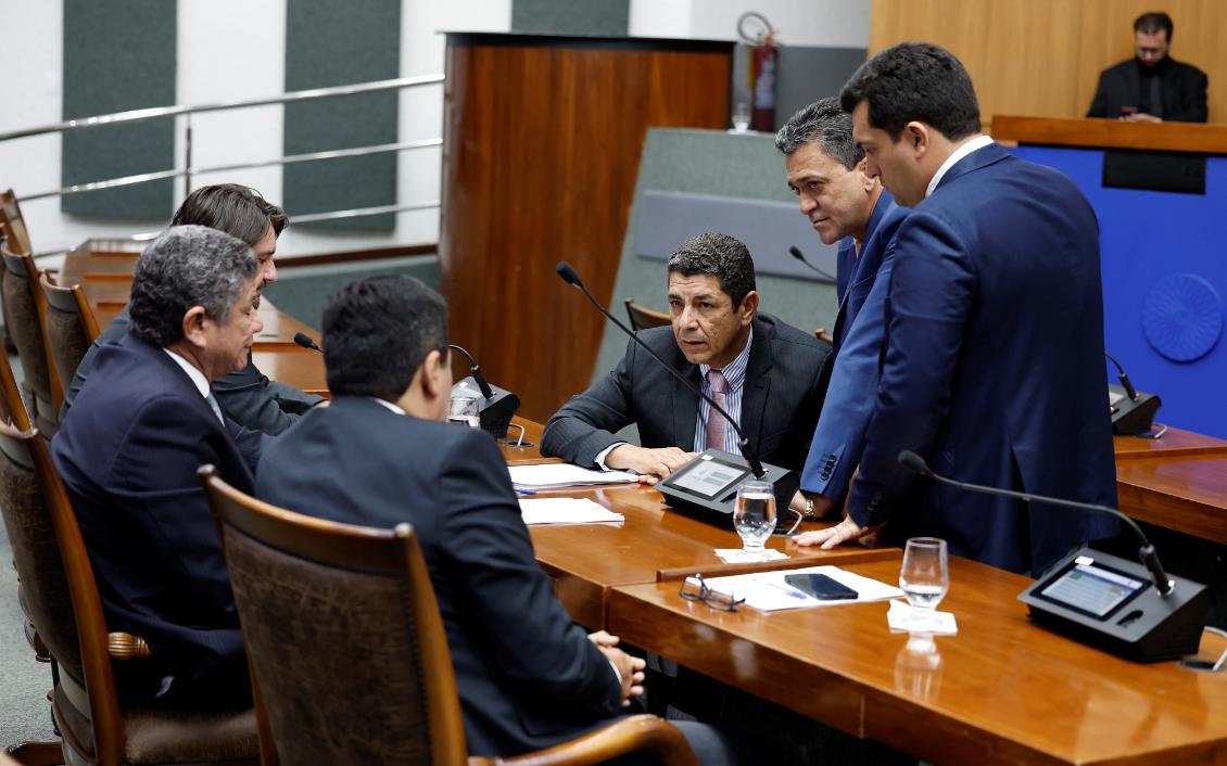 Matérias foram aprovadas nesta quarta-feira, 1º, pelo Plenário