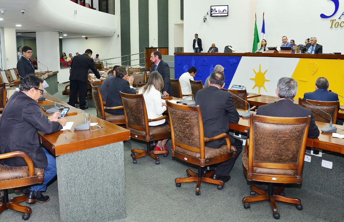 Requerimento é do deputado Elenil da Penha (MDB)