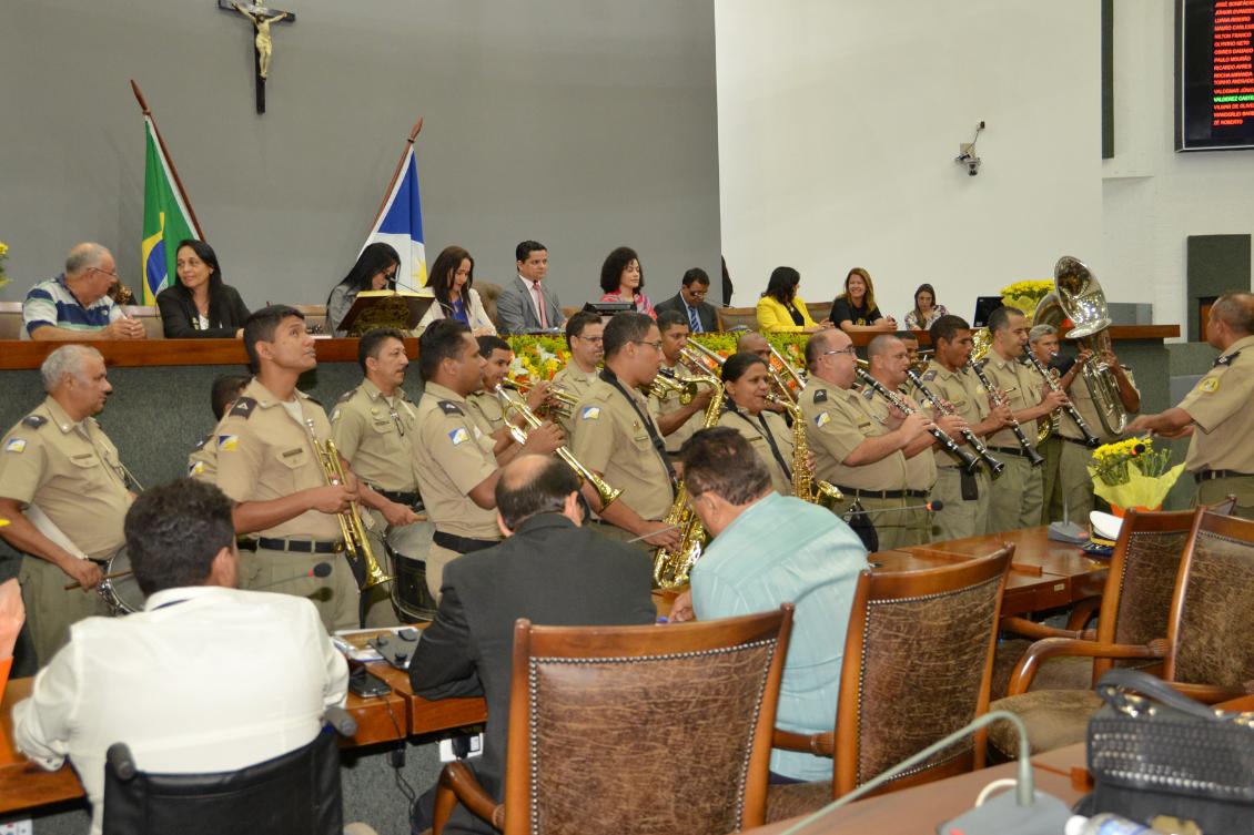 Sessão Solene na Assembleia Legislativa deputados homenageiam portadores de necessidades especiais