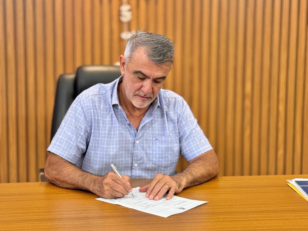 Investimentos contemplam reformas em posto de saúde, quadra poliesportiva e praça municipal. Investimentos contemplam reformas em posto de saúde, quadra poliesportiva e praça municipal.