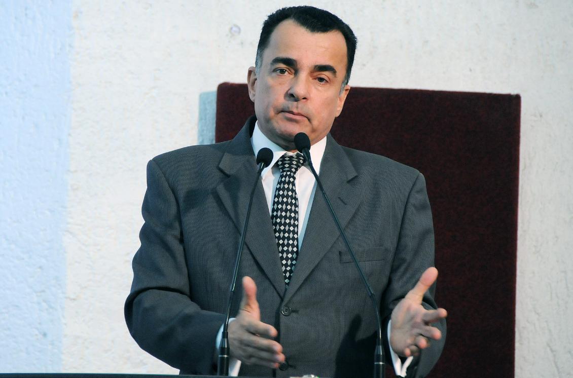 Dep Freire Júnior (PSDB) se despede da tribuna Dep Freire Júnior (PSDB) se despede da tribuna