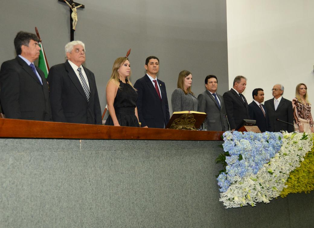 Ex-governadores foram homenageados na Assembleia Legislativa nos 27 anos do Tocantins 