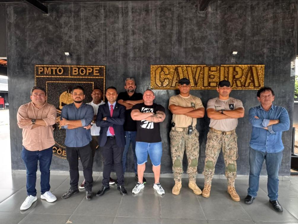 Deputado Moisemar e Policiais 