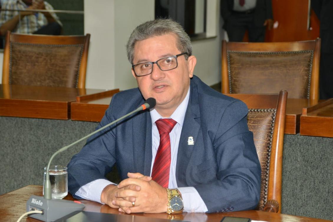 É uma honra assumir a 1ª Secretaria da Casa É uma honra assumir a 1ª Secretaria da Casa