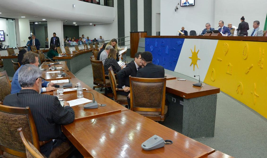 Proposta foi aprovada pelo plenário na manhã desta terça-feira