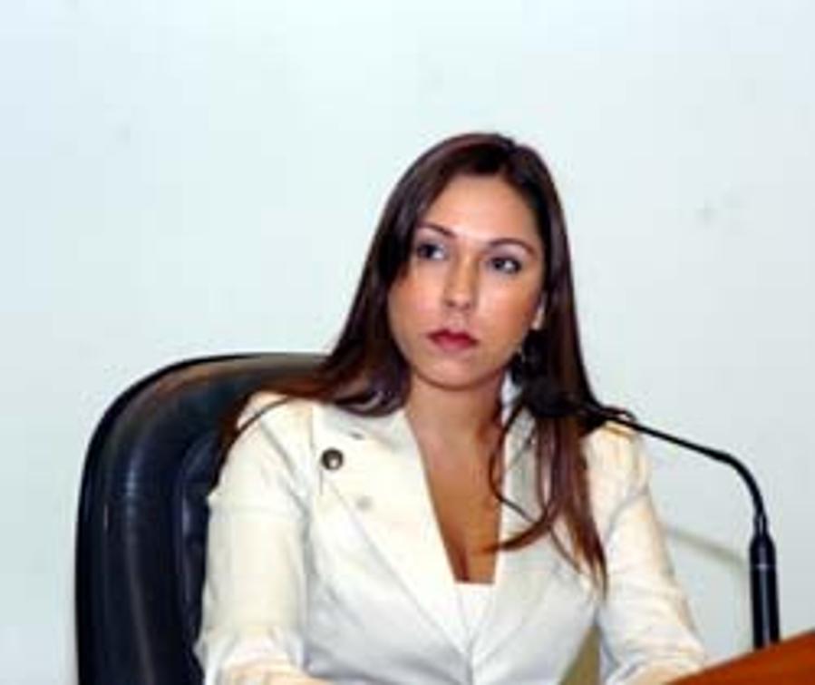 Deputada Luana Ribeiro Deputada Luana Ribeiro