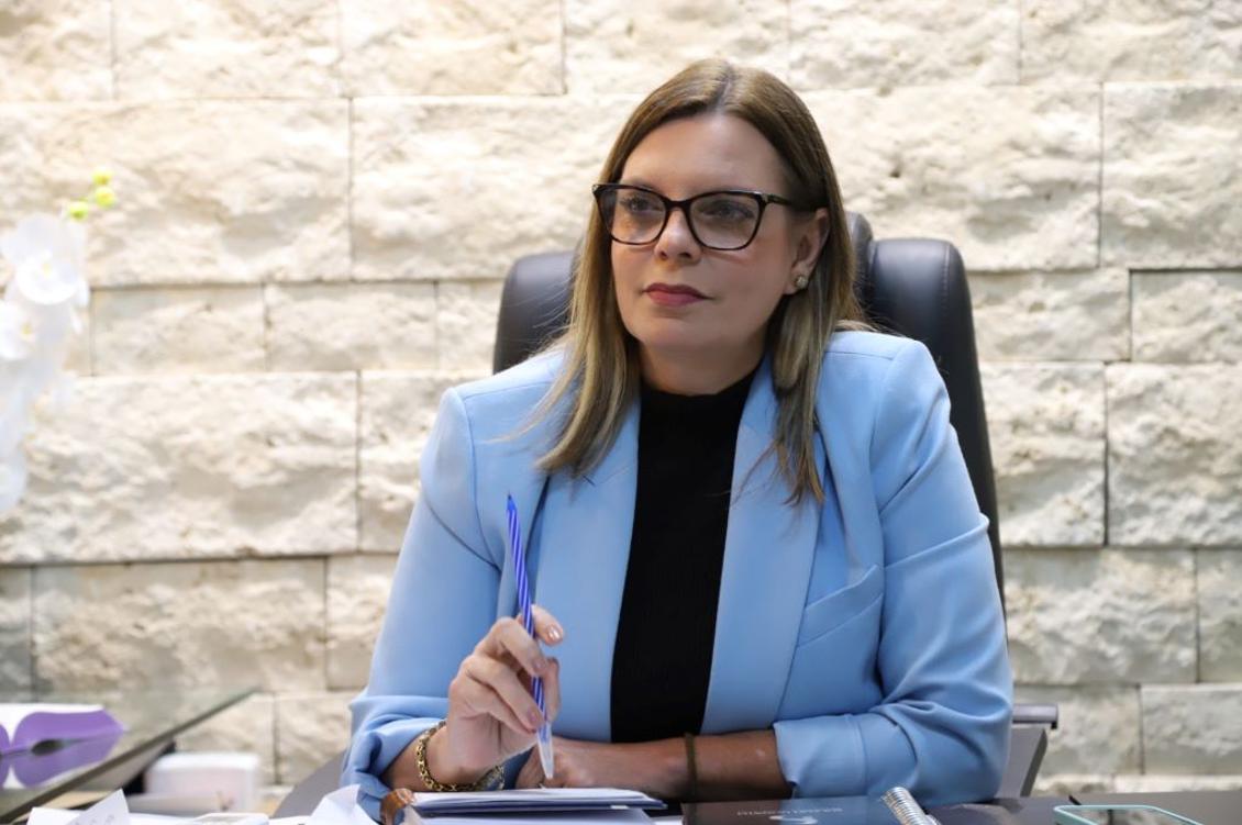 Legenda: deputada Claudia destina emenda parlamentar para 1ª Corrida & Trekking de Taquaruçu Legenda: deputada Claudia destina emenda parlamentar para 1ª Corrida & Trekking de Taquaruçu
