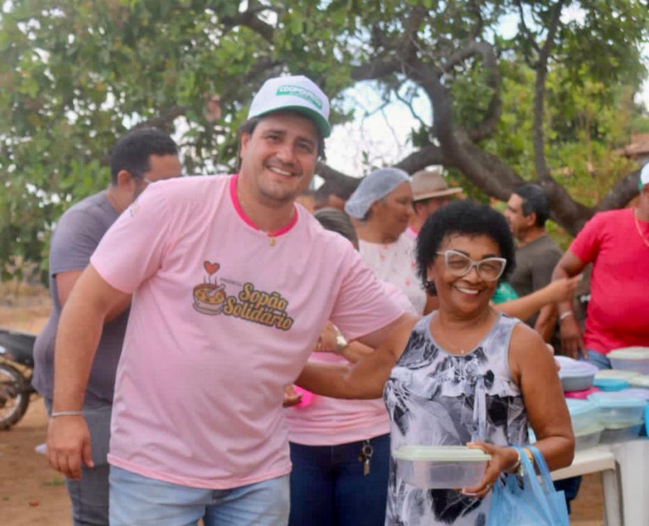 Sopão Solidário atende mais de 400 famílias em Gurupi Sopão Solidário atende mais de 400 famílias em Gurupi