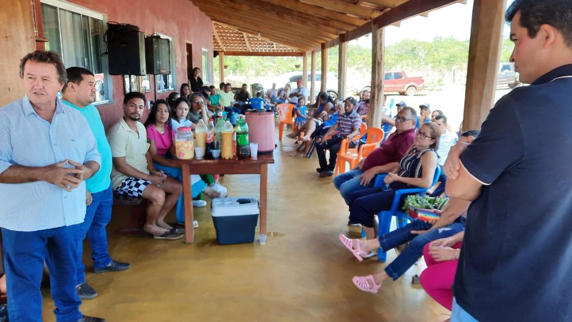 Ele também participou da inauguração do Núcleo de Identificação e de campeonato de futebol na cidade