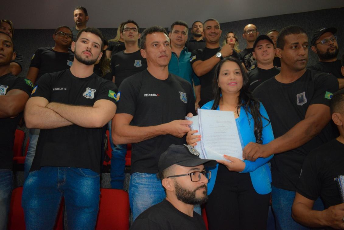 O projeto está sob análise da Secretaria de Administração O projeto está sob análise da Secretaria de Administração