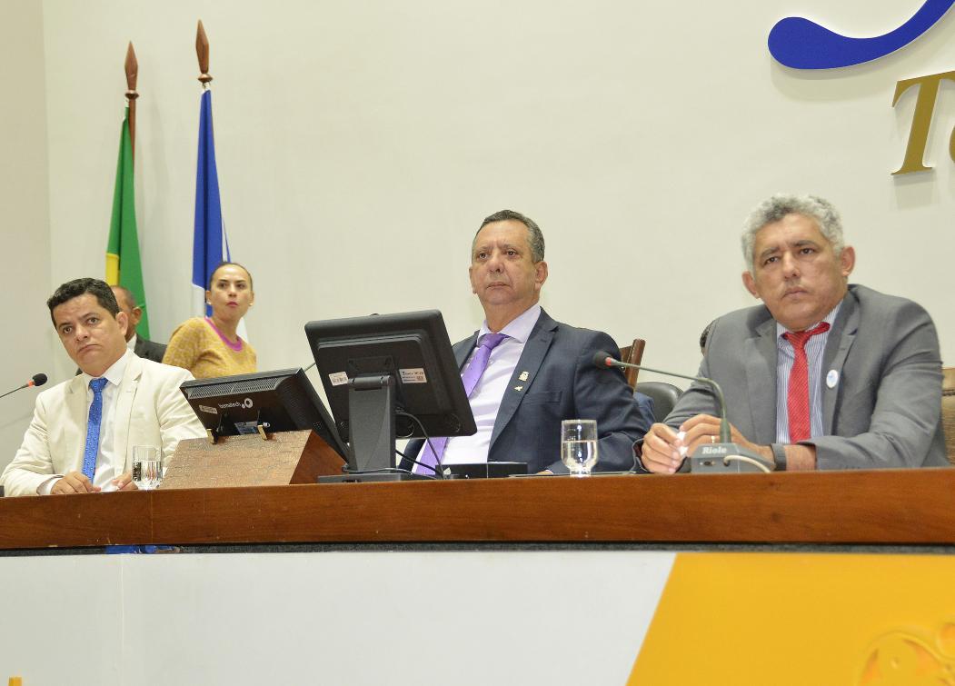 Antonio Andrade (PTB) e Cleiton Cardoso (PTC) apresentaram diversos requerimentos nesta quarta-feira