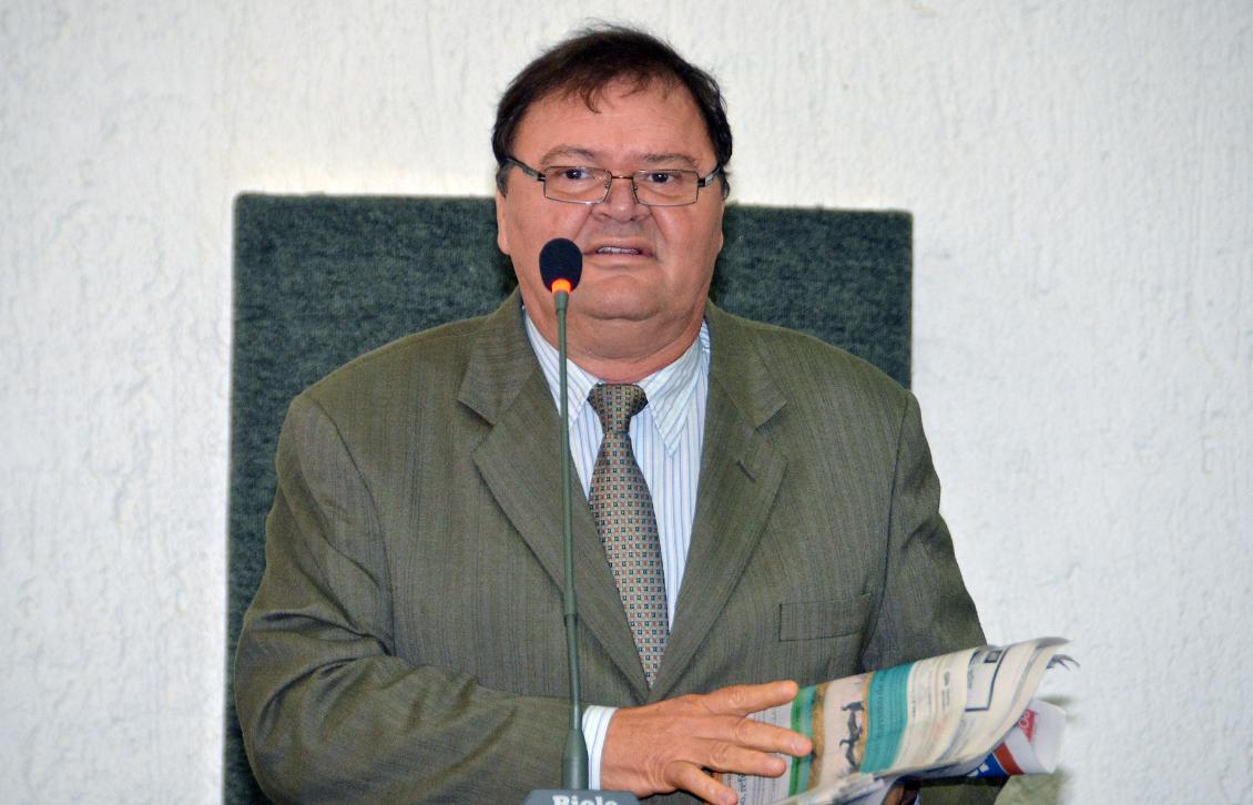 Bonifácio: apuração sim, mas sem execração