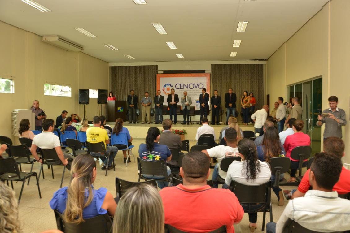 Em reunião da Cenovo, deputados ouvem comunidade. 